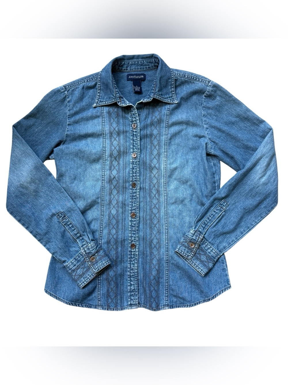 Ann Taylor Embroidered Denim Button Front Shirt Western Chambray Blouse 4 VTG
